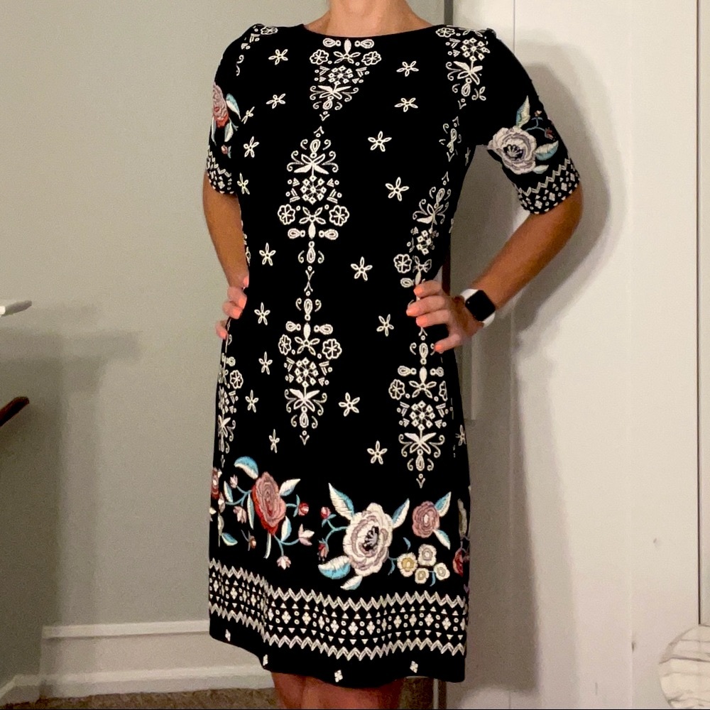 NWOT Boho Floral Shift Dress